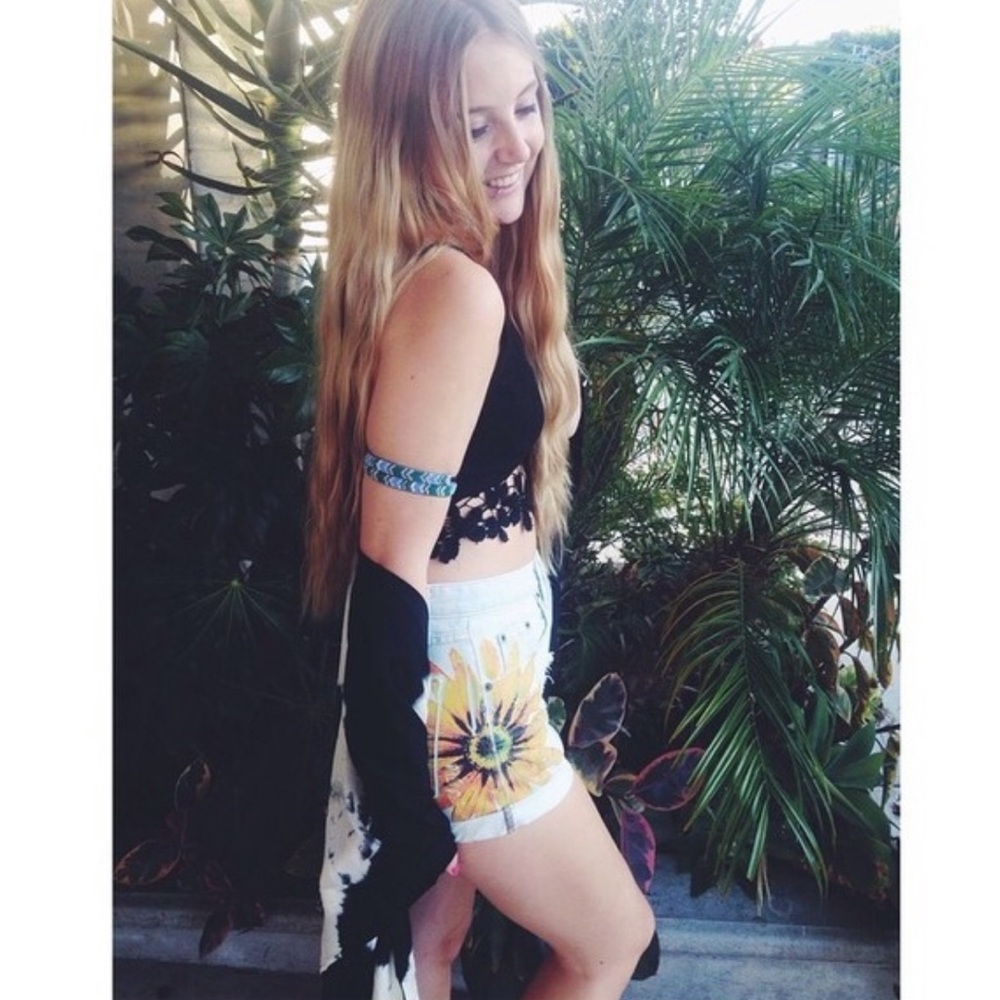 NWT LF sunflower print denim shorts